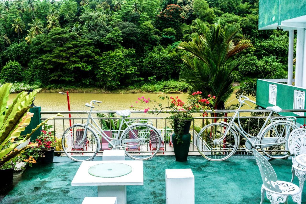 Kandy Riverside Villa Екстер'єр фото