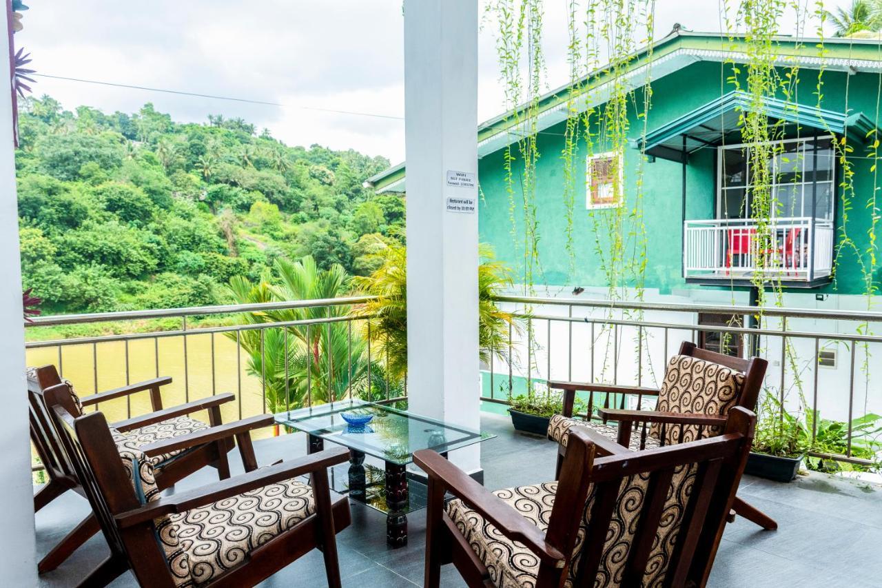 Kandy Riverside Villa Екстер'єр фото